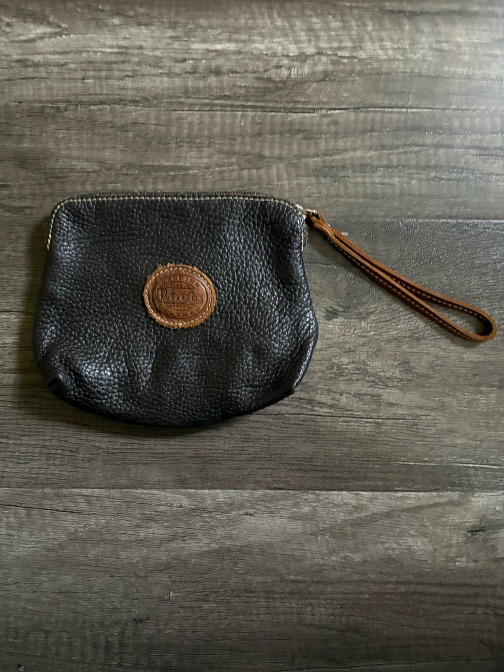 Vintage Roots Dark Brown Pebbled Leather Wristlet with Tan Strap - Picture 3 of 10